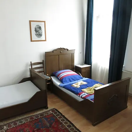 بيت ضيافة Haus Merlin سولينجين